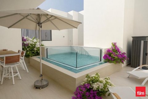 Купить квартиру в Дубае: 2 спальни, 172.3м², № 95701 - фото 3