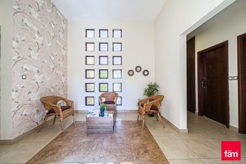 Adosado en Dubai, 4 dormitorios, 563.6 m², № 95689 - foto 23