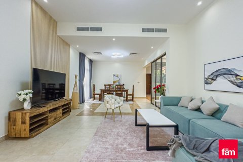 Adosado en Dubai, 4 dormitorios, 563.6 m², № 95689 - foto 3