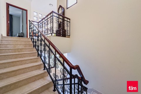 Adosado en Dubai, 4 dormitorios, 563.6 m², № 95689 - foto 16