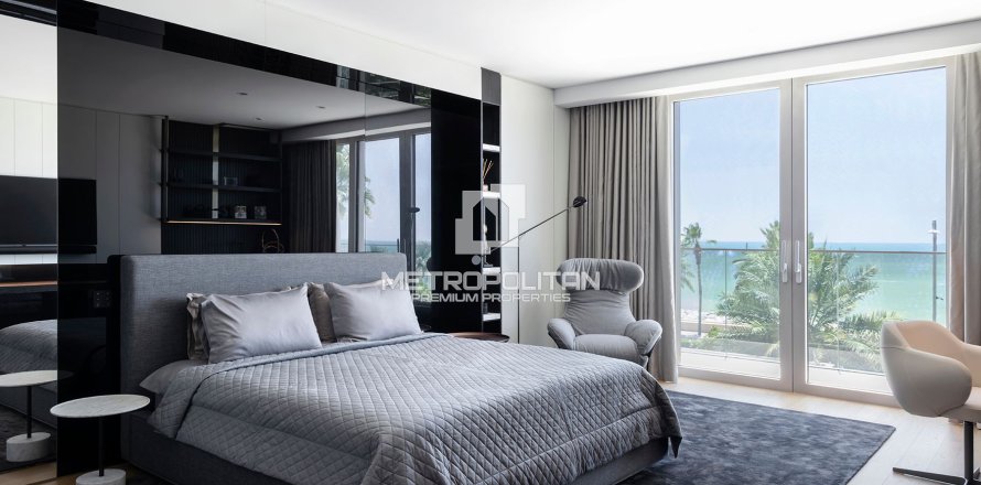 Apartment in Palm Jumeirah, Dubai 4 bedrooms, 744 sq.m. № 73073