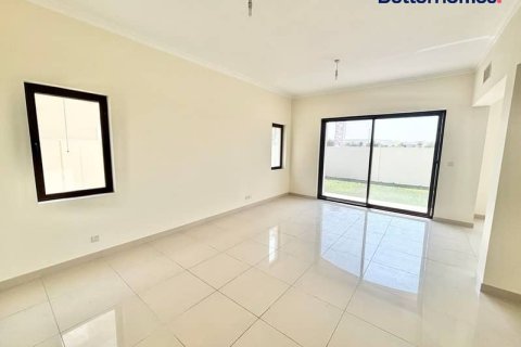 Villa en Arabian Ranches 2, Dubai, 3 dormitorios, 358 m², № 57808 - foto 13