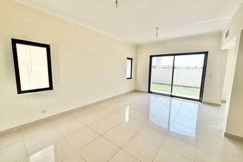 Villa en Arabian Ranches 2, Dubai, 3 dormitorios, 358 m², № 57808 - foto 26