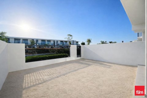 Villa à Dubai, 3 chambres, 173.9 m², № 84736 - photo 12