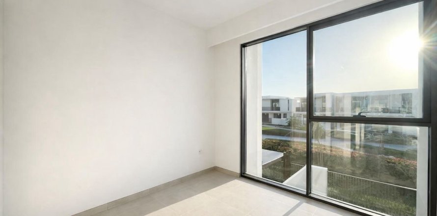 Villa à Dubai, 3 chambres, 173.9 m², № 84736