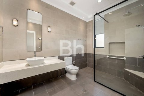Снять в аренду виллу в Аль-Хаваниже, Дубай: 3 спальни, 1561м², № 24386 - фото 14