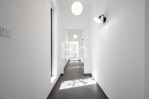 Снять в аренду виллу в Аль-Хаваниже, Дубай: 3 спальни, 1561м², № 24386 - фото 22