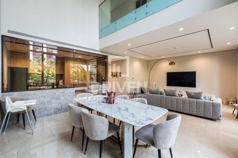 Villa in Jumeirah Bay Island, Jumeirah, Dubai 3 bedrooms, 258 sq.m. № 65046 - photo 4