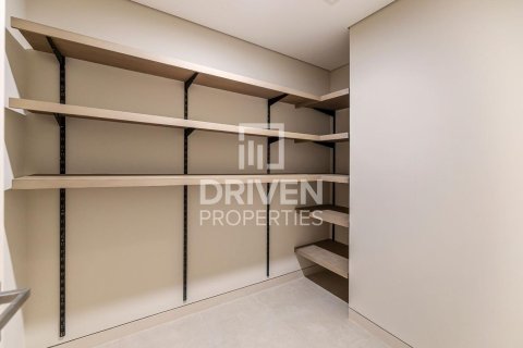 Villa en Jumeirah Bay Island, Jumeirah, Dubai, 5 dormitorios, 540 m², № 65051 - foto 11