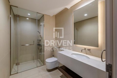 Villa en Jumeirah Bay Island, Jumeirah, Dubai, 5 dormitorios, 540 m², № 65051 - foto 15