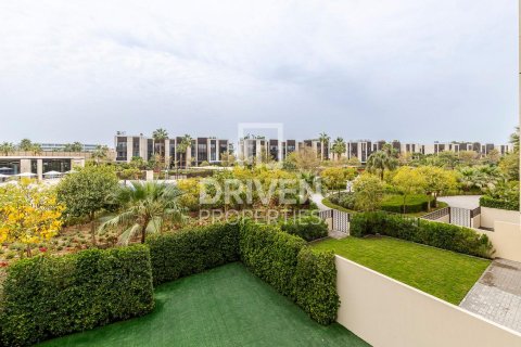 Villa en Jumeirah Bay Island, Jumeirah, Dubai, 5 dormitorios, 540 m², № 65051 - foto 30