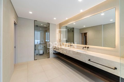 Villa en Jumeirah Bay Island, Jumeirah, Dubai, 5 dormitorios, 540 m², № 65051 - foto 27