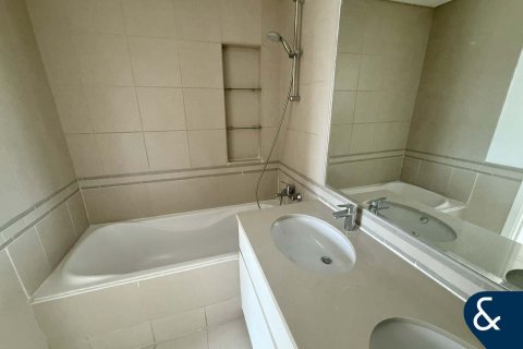 Apartment in Zahra Apartments, Town Square, Dubai 2 bedrooms, 147 sq.m. № 76084 - photo 7