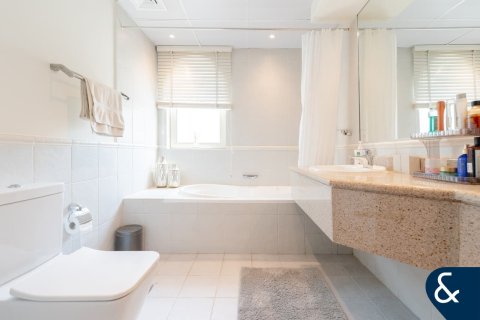 Villa à Jumeirah Islands, Dubai, 4 chambres, 492 m², № 76086 - photo 23