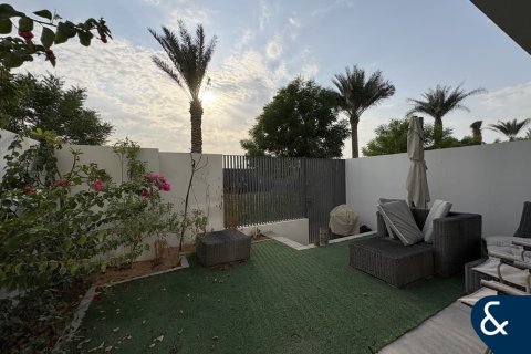 Villa in Joy, Arabian Ranches 3, Dubai 3 bedrooms, 129 sq.m. № 76068 - photo 1