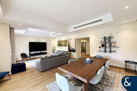 Maison de ville à North Village, Al Furjan, Dubai, 3 chambres, 249 m², № 91361 - photo 8