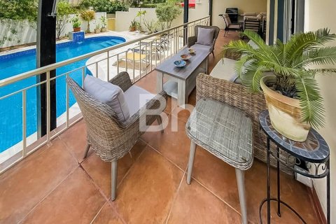 Adosado en The Springs, Dubai, 3 dormitorios, 379 m², № 21871 - foto 10