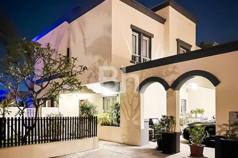 Adosado en The Springs, Dubai, 3 dormitorios, 379 m², № 21871 - foto 17