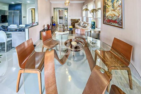 Adosado en The Springs, Dubai, 3 dormitorios, 379 m², № 21871 - foto 3
