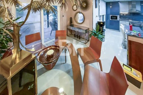 Adosado en The Springs, Dubai, 3 dormitorios, 379 m², № 21871 - foto 9
