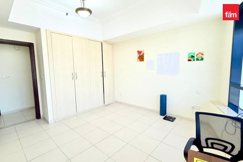 Снять в аренду квартиру в Дубае: 2 спальни, 108.5м², № 89439 - фото 8