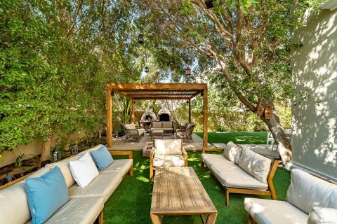 Villa à Discovery Gardens, Dubai, 5 chambres, 427 m², № 97228 - photo 25