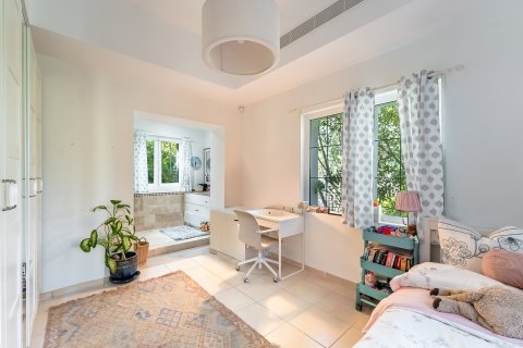Villa à Discovery Gardens, Dubai, 5 chambres, 427 m², № 97228 - photo 15