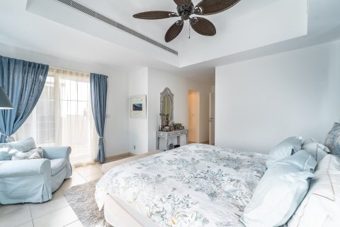 Villa à Discovery Gardens, Dubai, 5 chambres, 427 m², № 97228 - photo 19