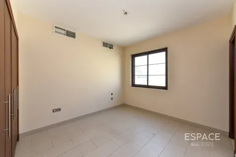 Villa en Casa, Arabian Ranches 2, Dubai, 4 dormitorios, 332 m², № 61553 - foto 10