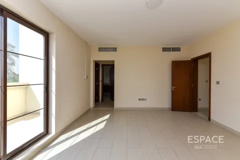 Villa en Casa, Arabian Ranches 2, Dubai, 4 dormitorios, 332 m², № 61553 - foto 8