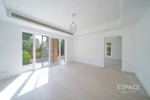 فيلا في المرابع العربية, دبي 5 غرف نوم , 450 م² رقم 61552 - صورة 11