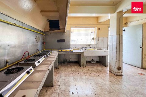 Labor Camp in Al Quoz, Dubai 854.7 sq.m. № 17095 - photo 6