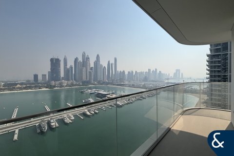 Apartment in EMAAR Beachfront, Dubai Harbour, Dubai 3 bedrooms, 178 sq.m. № 76230 - photo 16