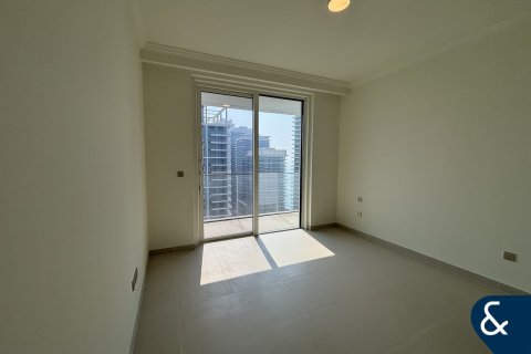Apartment in EMAAR Beachfront, Dubai Harbour, Dubai 3 bedrooms, 178 sq.m. № 76230 - photo 11