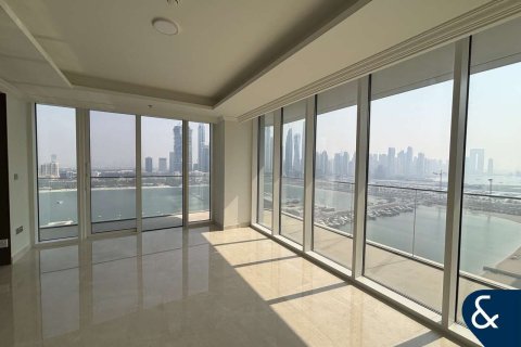 Apartment in EMAAR Beachfront, Dubai Harbour, Dubai 3 bedrooms, 178 sq.m. № 76230 - photo 4