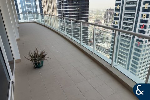 Apartment in Jumeirah Lake Towers, Dubai 3 bedrooms, 225 sq.m. № 76232 - photo 23