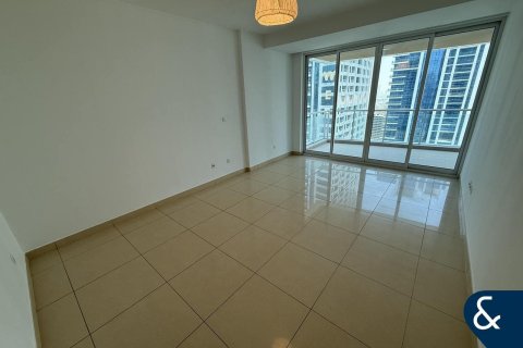 Apartment in Jumeirah Lake Towers, Dubai 3 bedrooms, 225 sq.m. № 76232 - photo 16