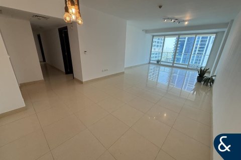 Apartment in Jumeirah Lake Towers, Dubai 3 bedrooms, 225 sq.m. № 76232 - photo 5