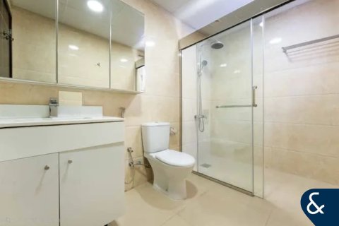 Villa in Springs 11, The Springs, Dubai 4 bedrooms, 701 sq.m. № 76241 - photo 9