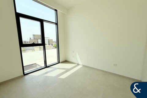 Townhouse in Mudon, Dubai 3 bedrooms, 207 sq.m. № 76427 - photo 10