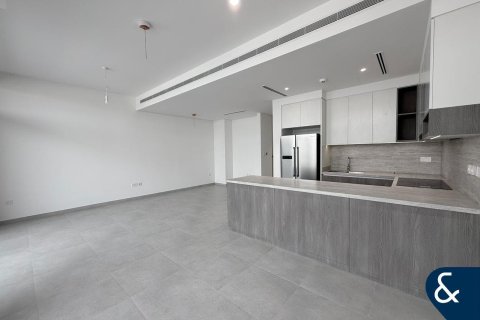 Townhouse in Mudon, Dubai 3 bedrooms, 207 sq.m. № 76427 - photo 2