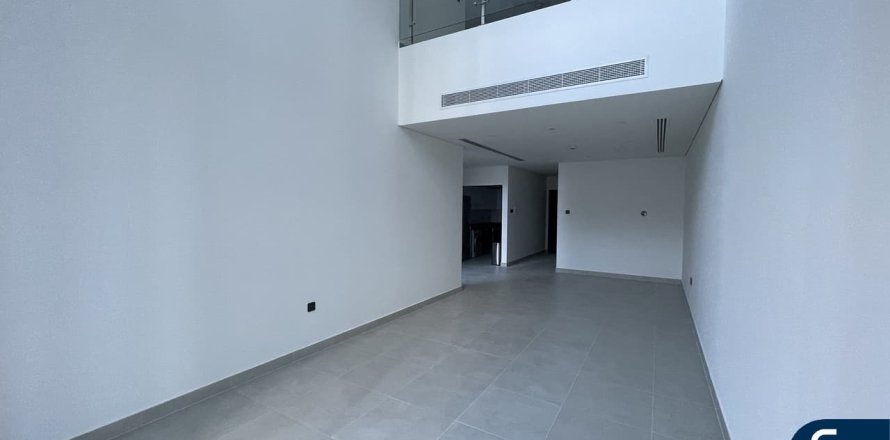 Duplex in Marina Arcade Tower, Dubai Marina, Dubai 1 bedroom, 142 sq.m. № 76429