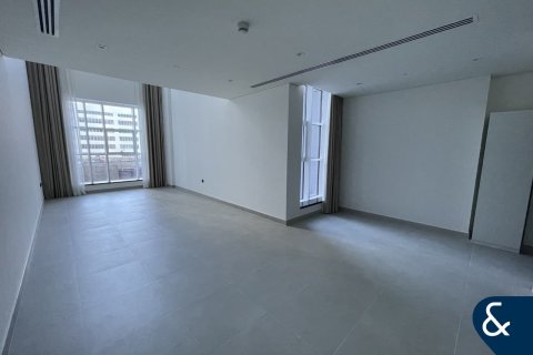 Duplex in Marina Arcade Tower, Dubai Marina, Dubai 1 bedroom, 142 sq.m. № 76429 - photo 5