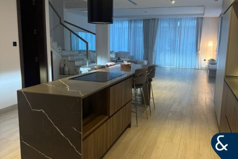 Villa in Jumeirah Village Circle, Dubai 4 bedrooms, 334 sq.m. № 76431 - photo 4