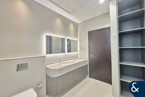 Villa en Al Furjan, Dubai, 4 dormitorios, 600 m², № 76428 - foto 15