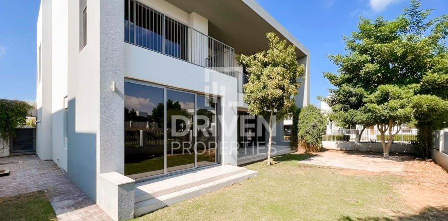Villa in Sidra Villas, Dubai Hills Estate, Dubai 5 bedrooms, 557.51 sq.m. № 136641