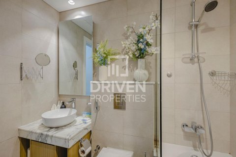 Apartment in Aykon City, Business Bay, Dubai 2 bedrooms, 79.25 sq.m. № 136637 - photo 11