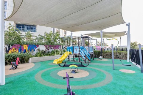Apartment in Aykon City, Business Bay, Dubai 2 bedrooms, 75.44 sq.m. № 136638 - photo 9
