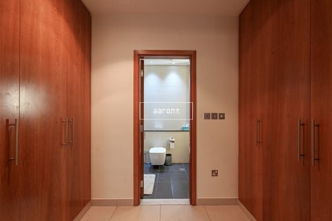 Apartamento en DIFC, Dubai, 1 dormitorio, 103 m², № 13655 - foto 8