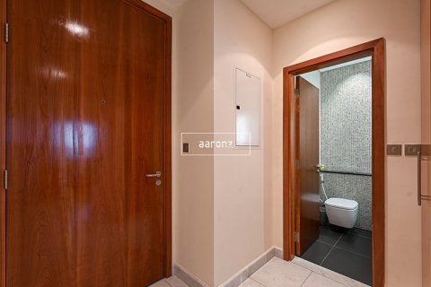 Apartamento en DIFC, Dubai, 1 dormitorio, 103 m², № 13655 - foto 12